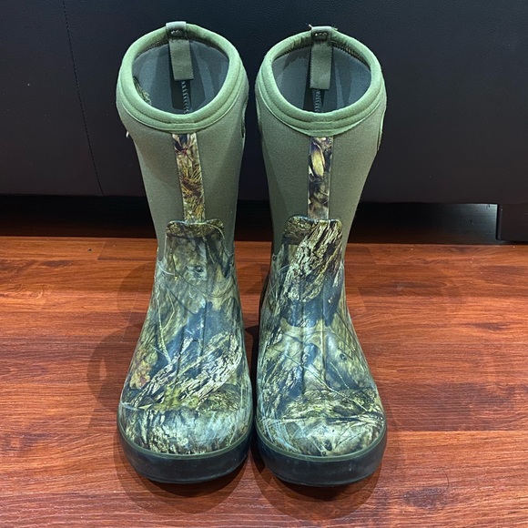 Bogs Mossy Oak Camouflage Winter Boots Youth Size 7 Waterproof & WARM -30F/-34C - Picture 3 of 11